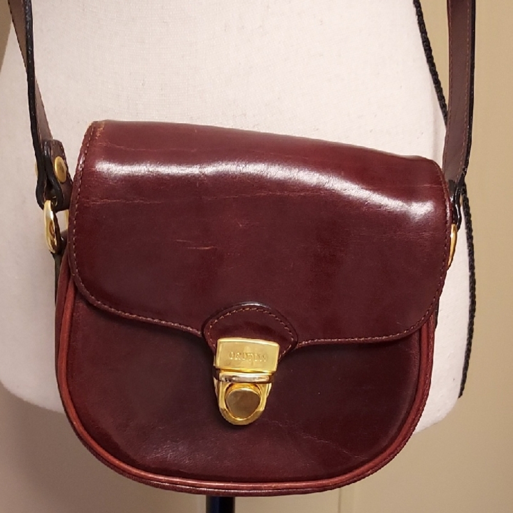 Croton Luxurious Brown Leather Crossbody Bag
